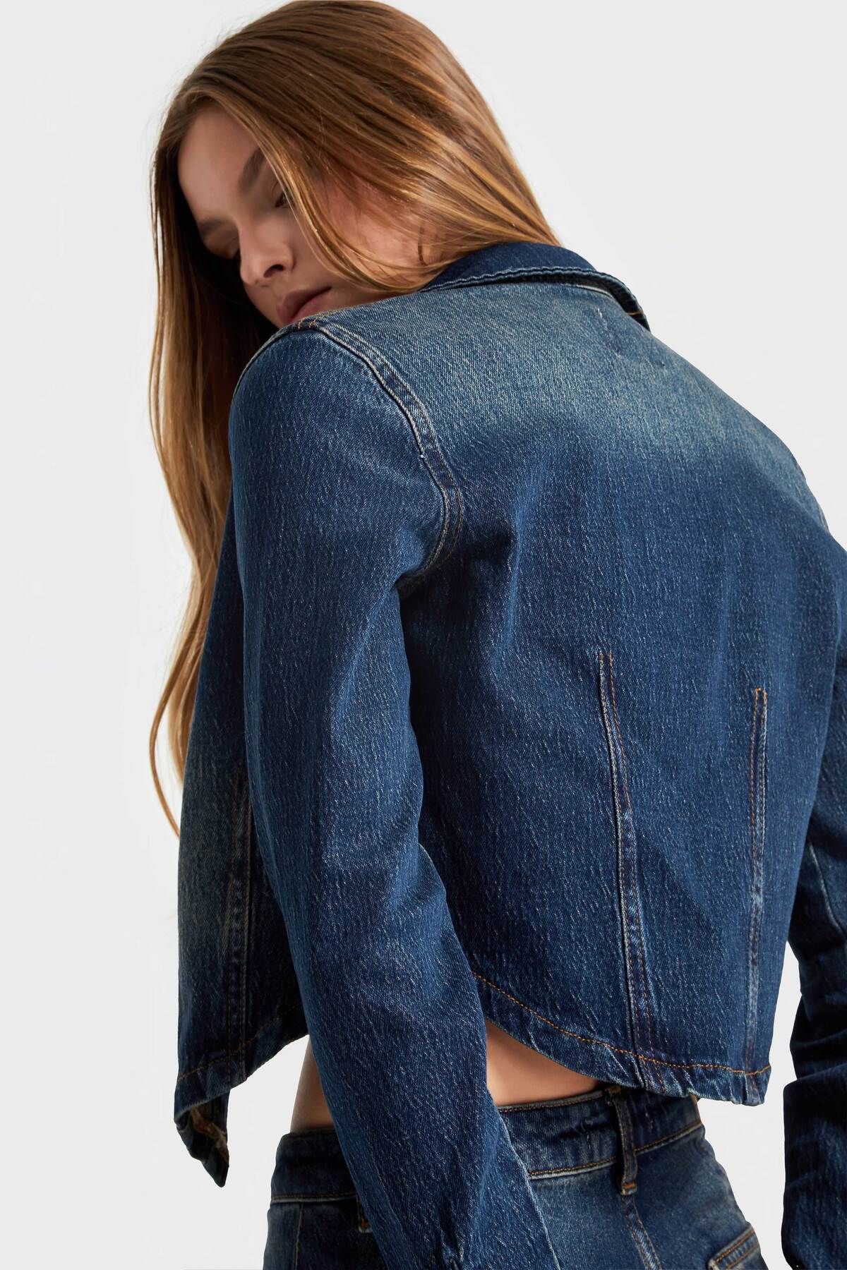 Kadın T.Kot Rengi 2w48 Likralı Denim Ceket Kadın T.Kot Rengi 2w48 Likralı Denim Ceket