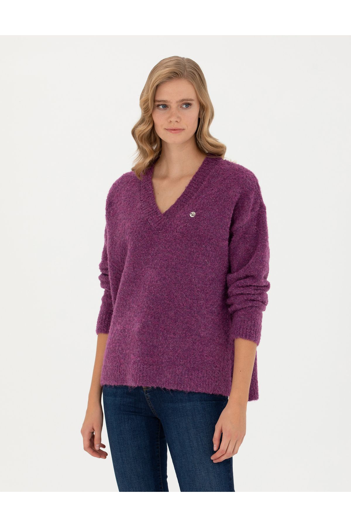 Menekşe Comfort Fit V Yaka Kazak 50277149-VR037 Menekşe Comfort Fit V Yaka Kazak 50277149-VR037