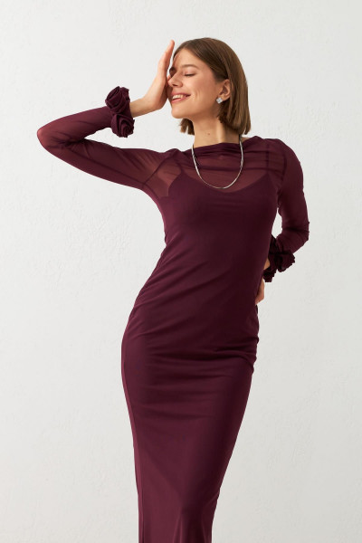 Vişne Transparan Ve Kol Detaylı Midi Boy Elbise Vişne Transparan Ve Kol Detaylı Midi Boy Elbise