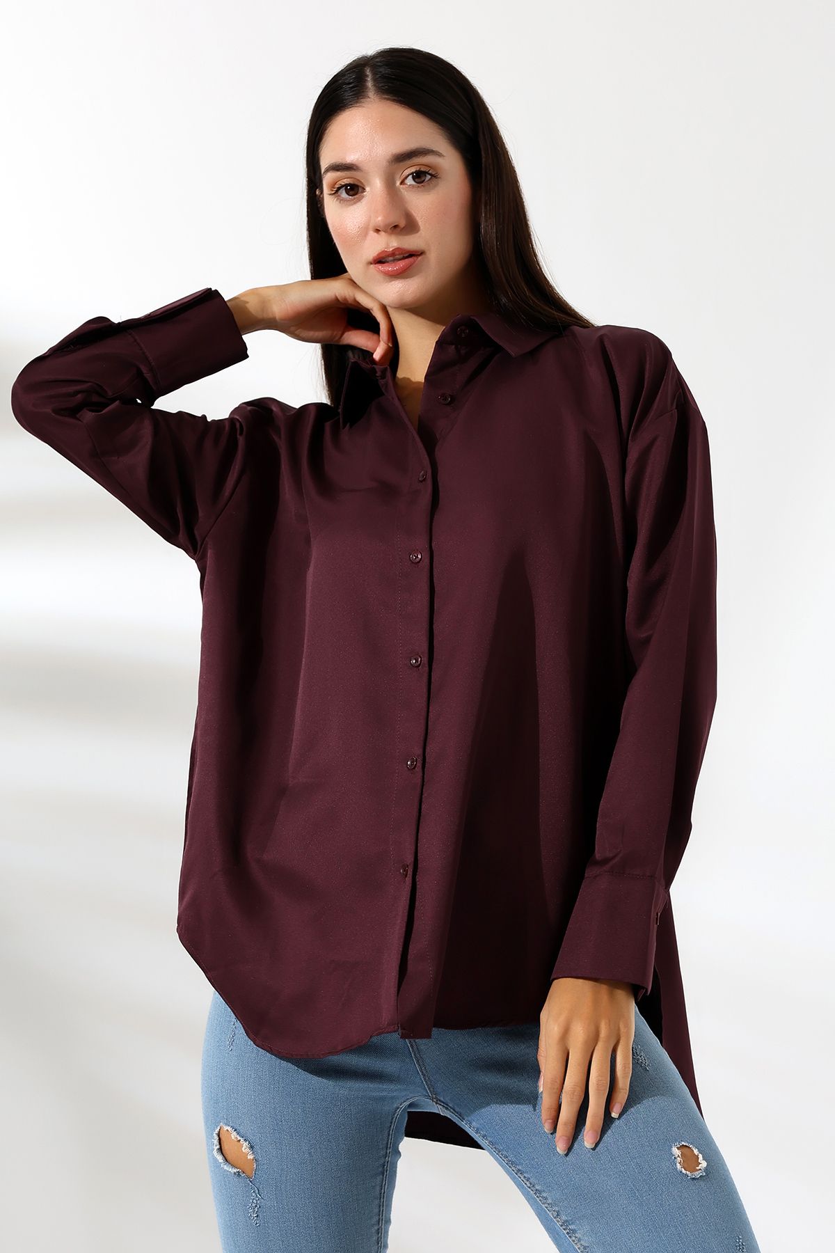 Oversize Mikro Saten Dökümlü Bordo Kadın Gömlek Oversize Mikro Saten Dökümlü Bordo Kadın Gömlek