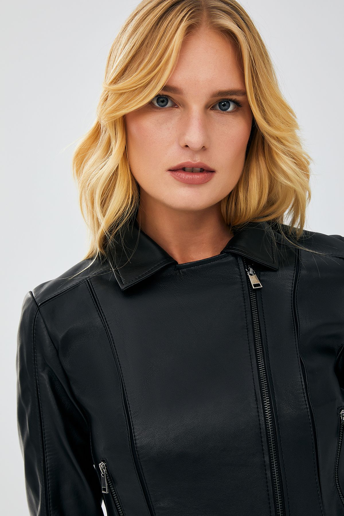 Kiara Kadın Siyah Slim-fit Biker Deri Ceket 20sgd5859u4 Kiara Kadın Siyah Slim-fit Biker Deri Ceket 20sgd5859u4
