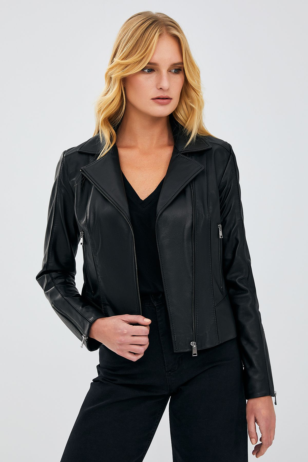 Kiara Kadın Siyah Slim-fit Biker Deri Ceket 20sgd5859u4 Kiara Kadın Siyah Slim-fit Biker Deri Ceket 20sgd5859u4