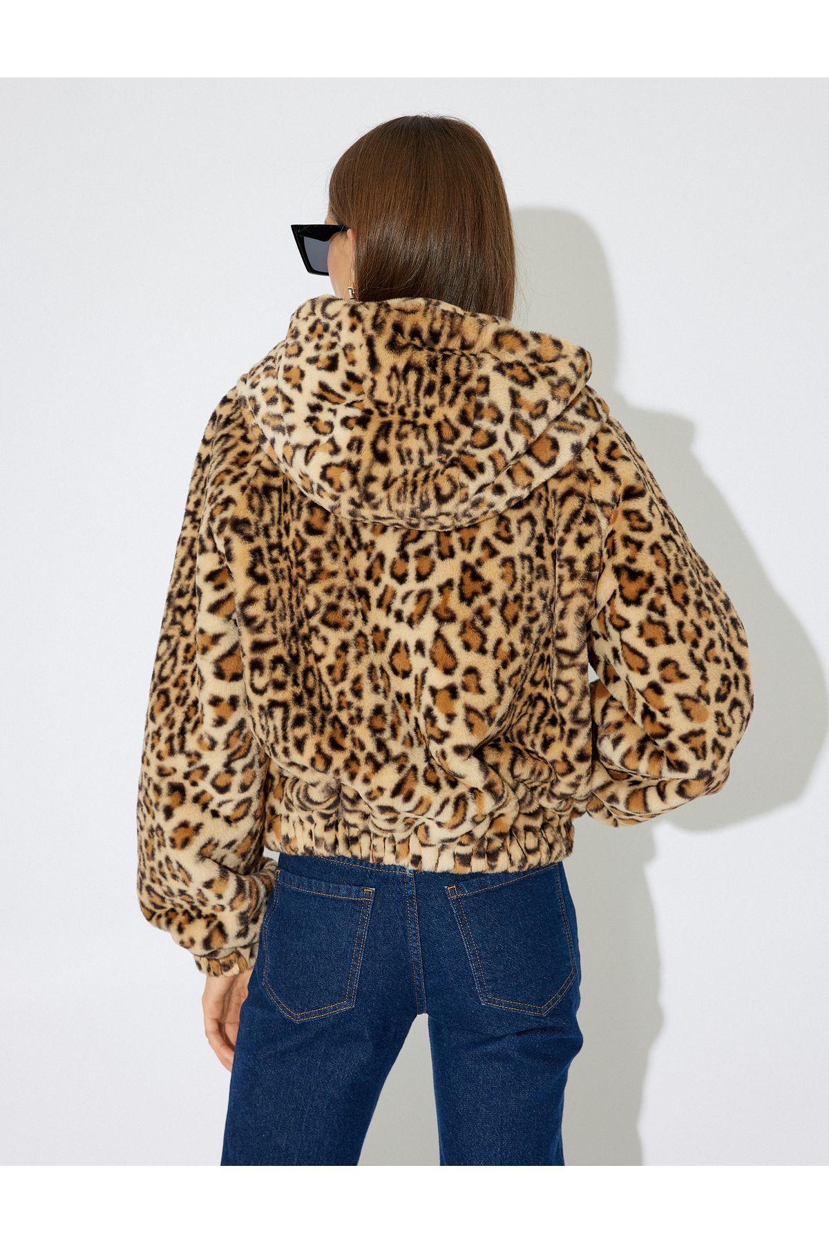 X Zeynep Bastık - Leopar Peluş Ceket Kapüşonlu Cepli X Zeynep Bastık - Leopar Peluş Ceket Kapüşonlu Cepli
