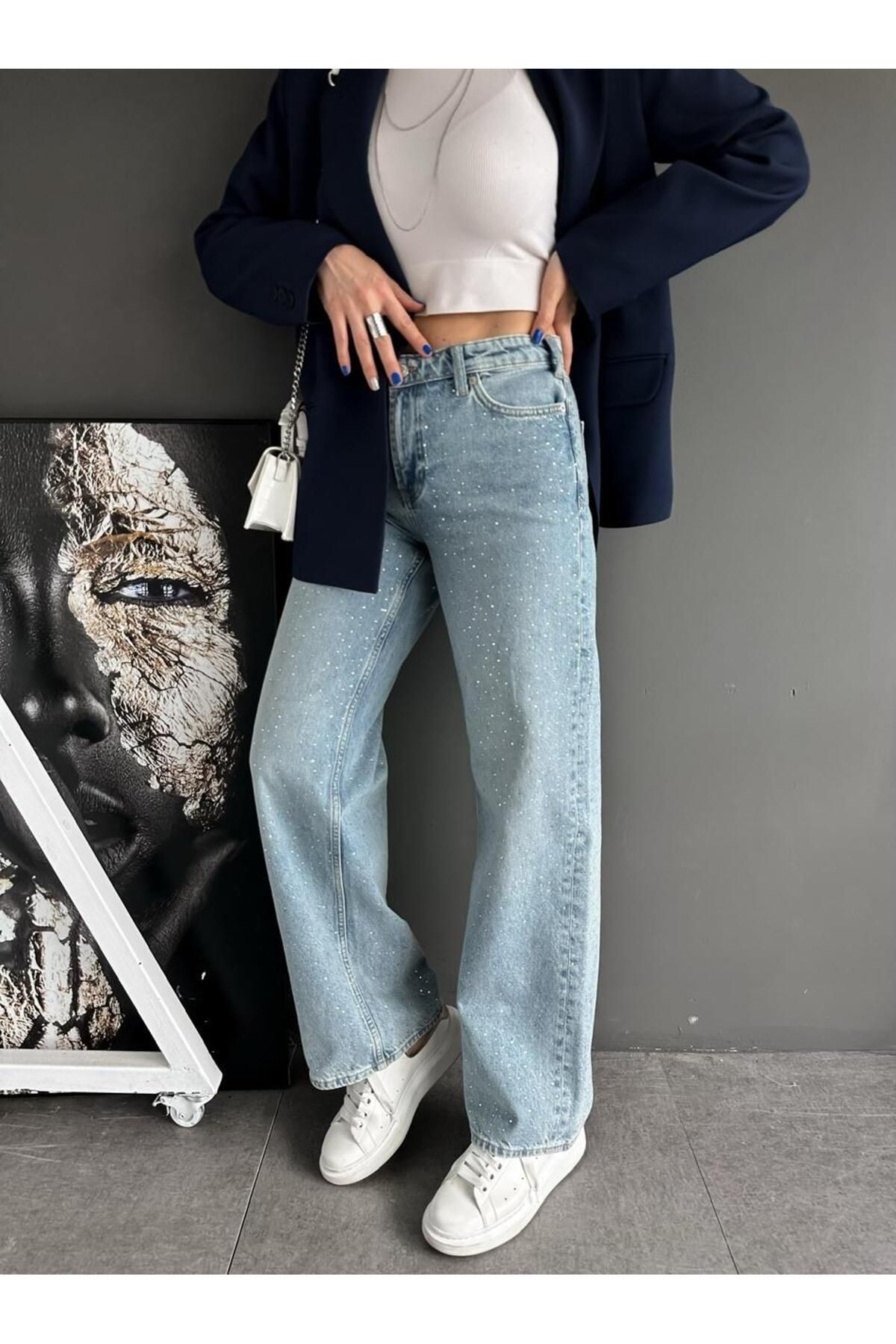 Mavi Serpme Taşlı Jean Mavi Serpme Taşlı Jean