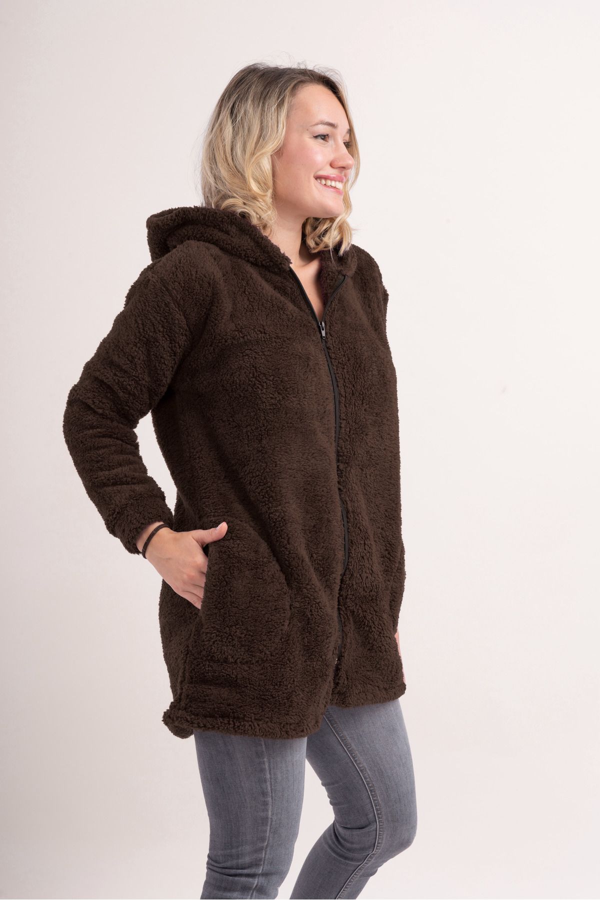 Uzun Tunik Kadın Ceket Welsoft Peluş Tesettür Uzun Tunik Kadın Ceket Welsoft Peluş Tesettür