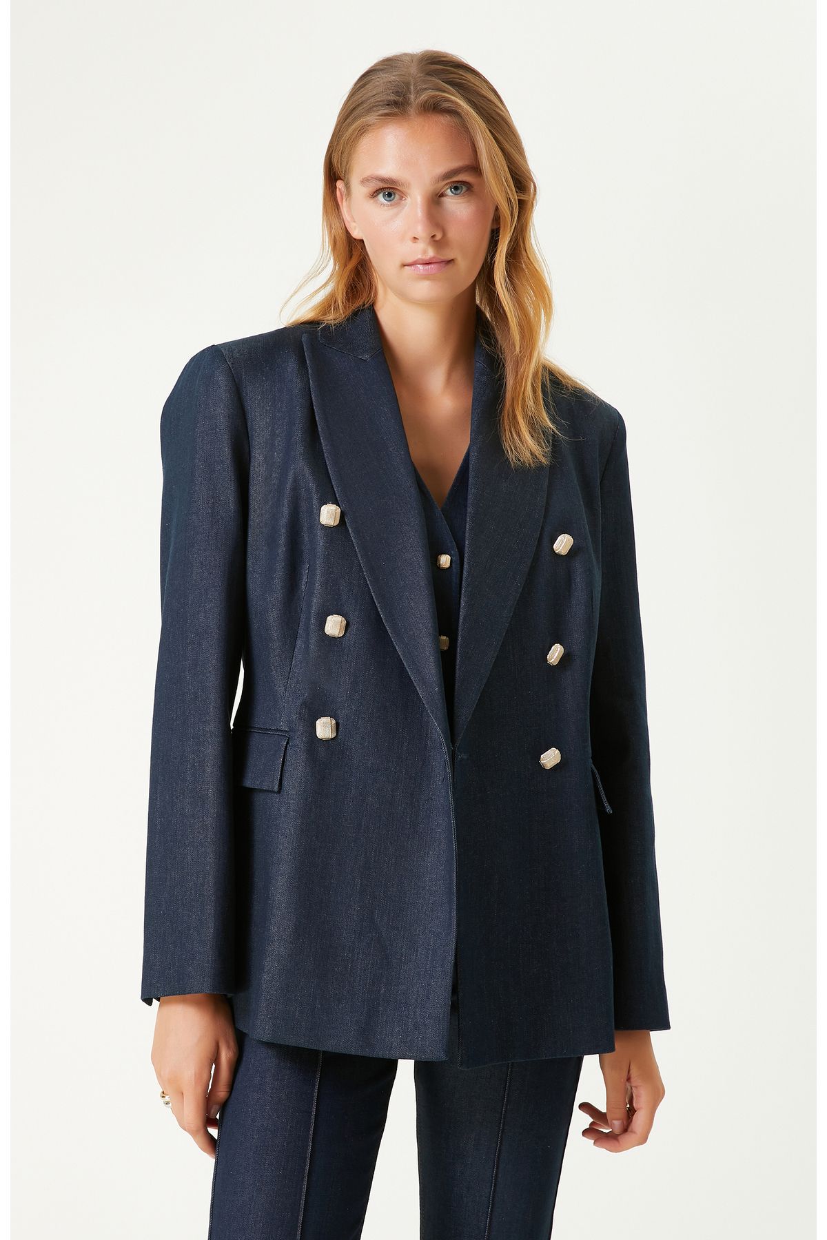 Koyu Indigo Mavi Denim Ceket Koyu Indigo Mavi Denim Ceket