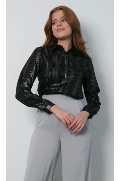 Varaklı İç Göstermeyen Özel Gün Şık Kadın Gömleği Varaklı İç Göstermeyen Özel Gün Şık Kadın Gömleği