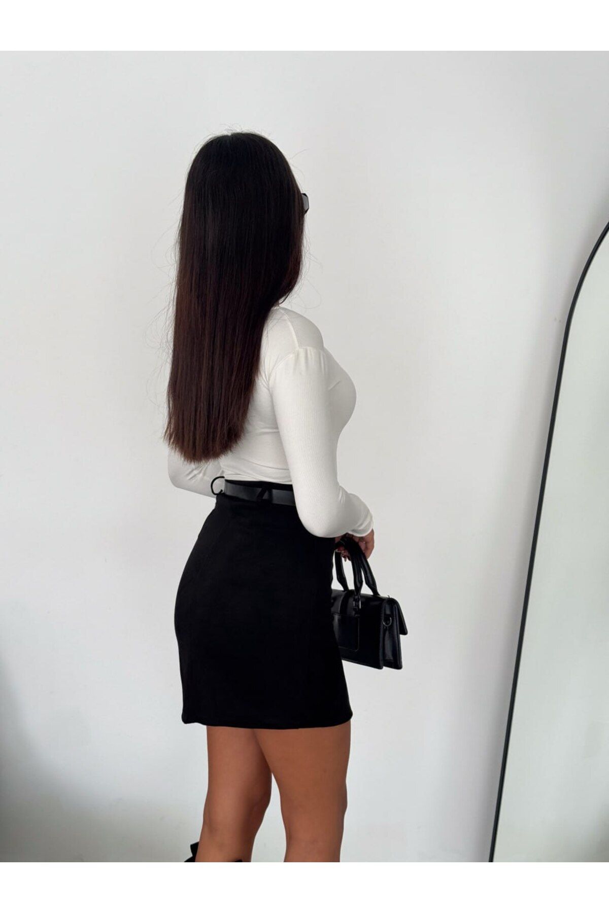 SÜET ETEK KEMERLİ /  BELT SUEDE SKIRT MODEL