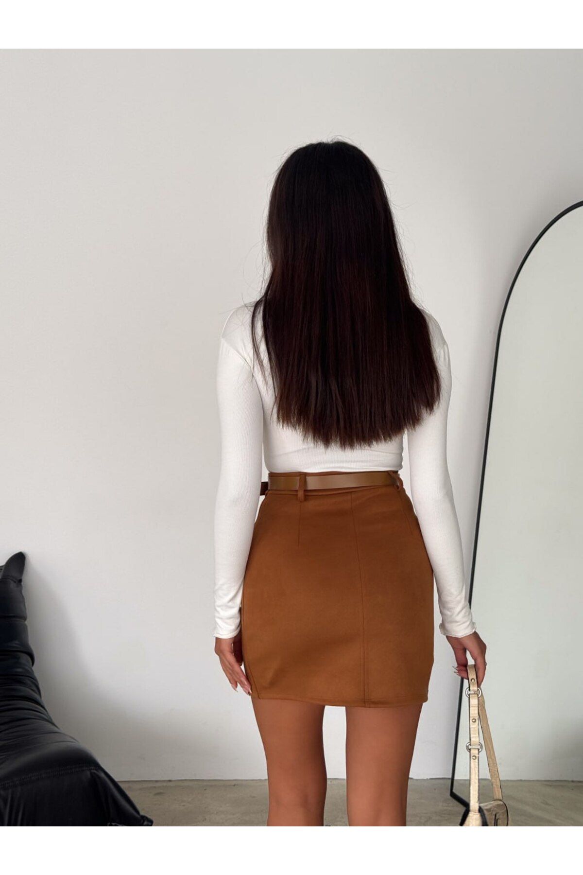 SÜET ETEK KEMERLİ /  BELT SUEDE SKIRT MODEL