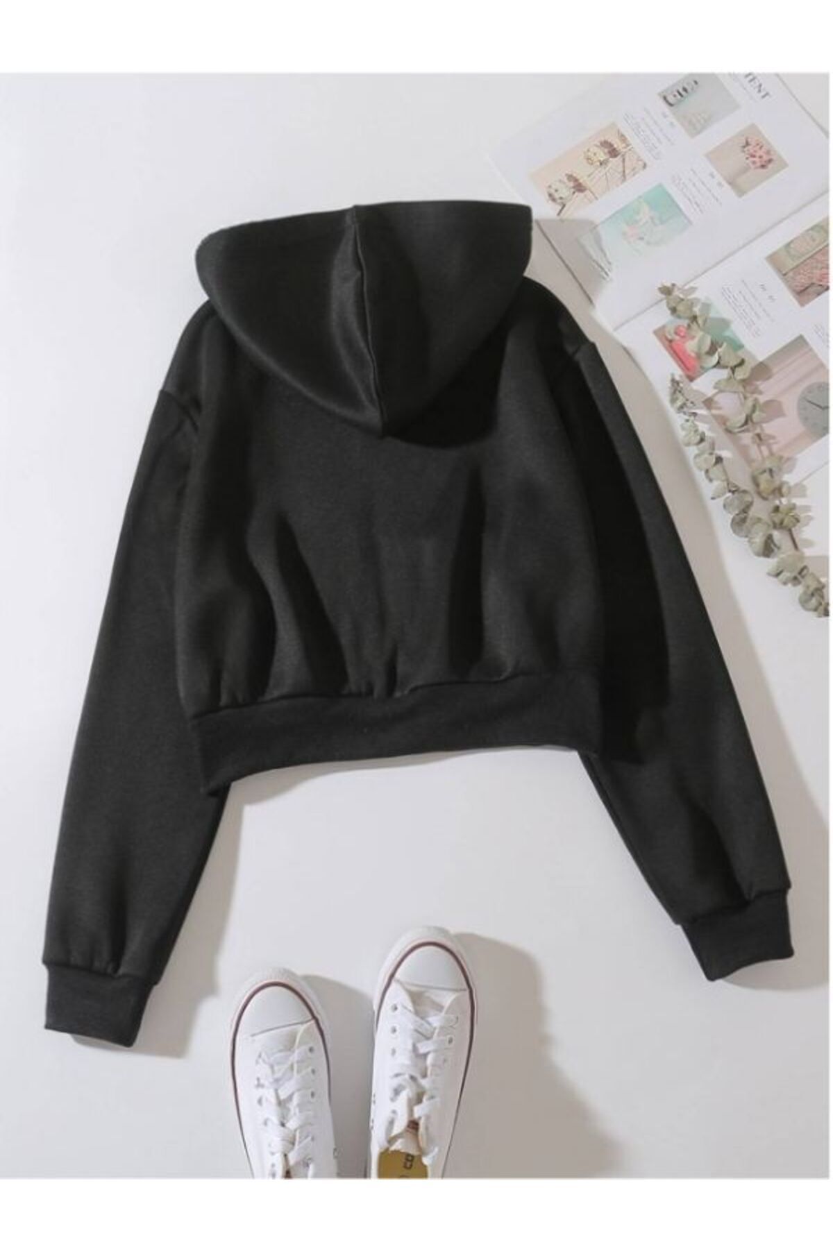 Kadın Oversize Fermuarlı Kapüşonlu Crop Sweat Hırka Kadın Oversize Fermuarlı Kapüşonlu Crop Sweat Hırka