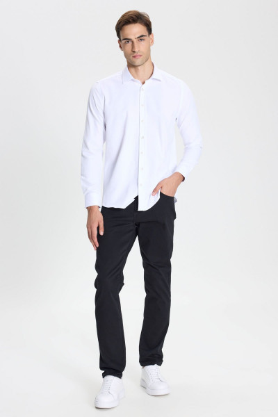Pamuklu Oxford Slim Fit Dar Kesim Klasik Yaka Armürlü Erkek Beyaz Gömlek Pamuklu Oxford Slim Fit Dar Kesim Klasik Yaka Armürlü Erkek Beyaz Gömlek