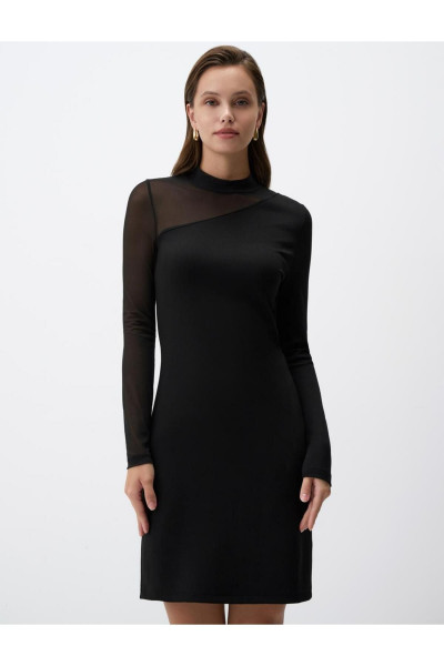 Siyah Düz Kesim Yarım Balıkçı Yaka Örme Elbise Siyah Düz Kesim Yarım Balıkçı Yaka Örme Elbise