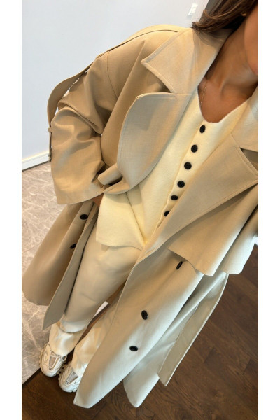 Marka Model Taş Rengi Düğme Detaylı Trençkot Marka Model Taş Rengi Düğme Detaylı Trençkot