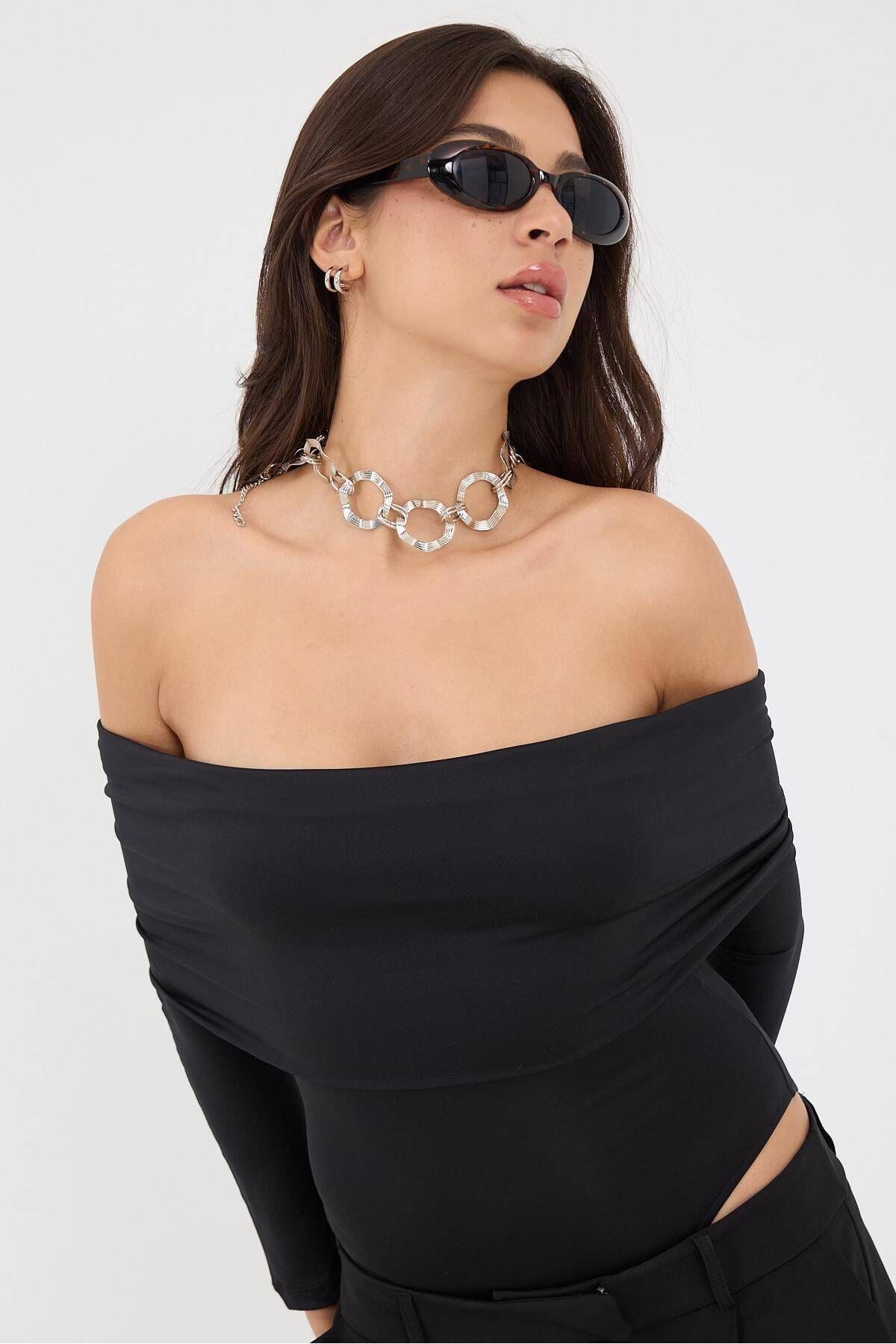 Madonna Yaka Uzun Kollu Bodysuit Z24-0001 Madonna Yaka Uzun Kollu Bodysuit Z24-0001