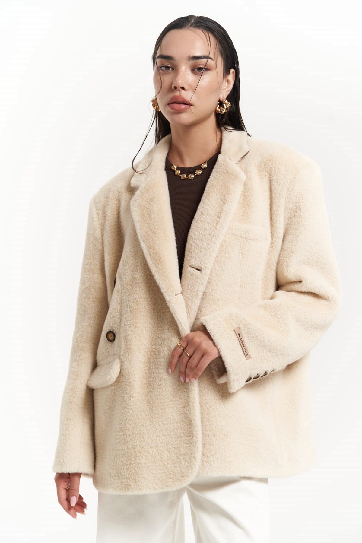 Mai Collection Marisol Yaka Detay Bej Blazer Mai Collection Marisol Yaka Detay Bej Blazer