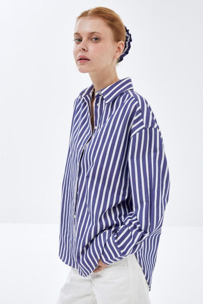 Lacivert-beyaz Çizgili Basic Oversize Gömlek Lacivert-beyaz Çizgili Basic Oversize Gömlek