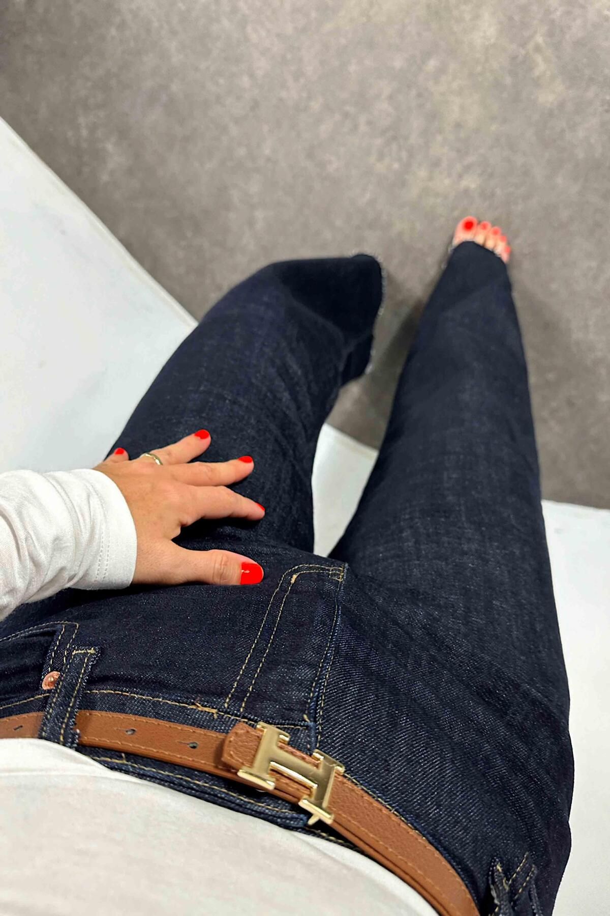 Marka Yüksek Bel Boyfit Jean Kadın Pantolon Lacivert Marka Yüksek Bel Boyfit Jean Kadın Pantolon Lacivert