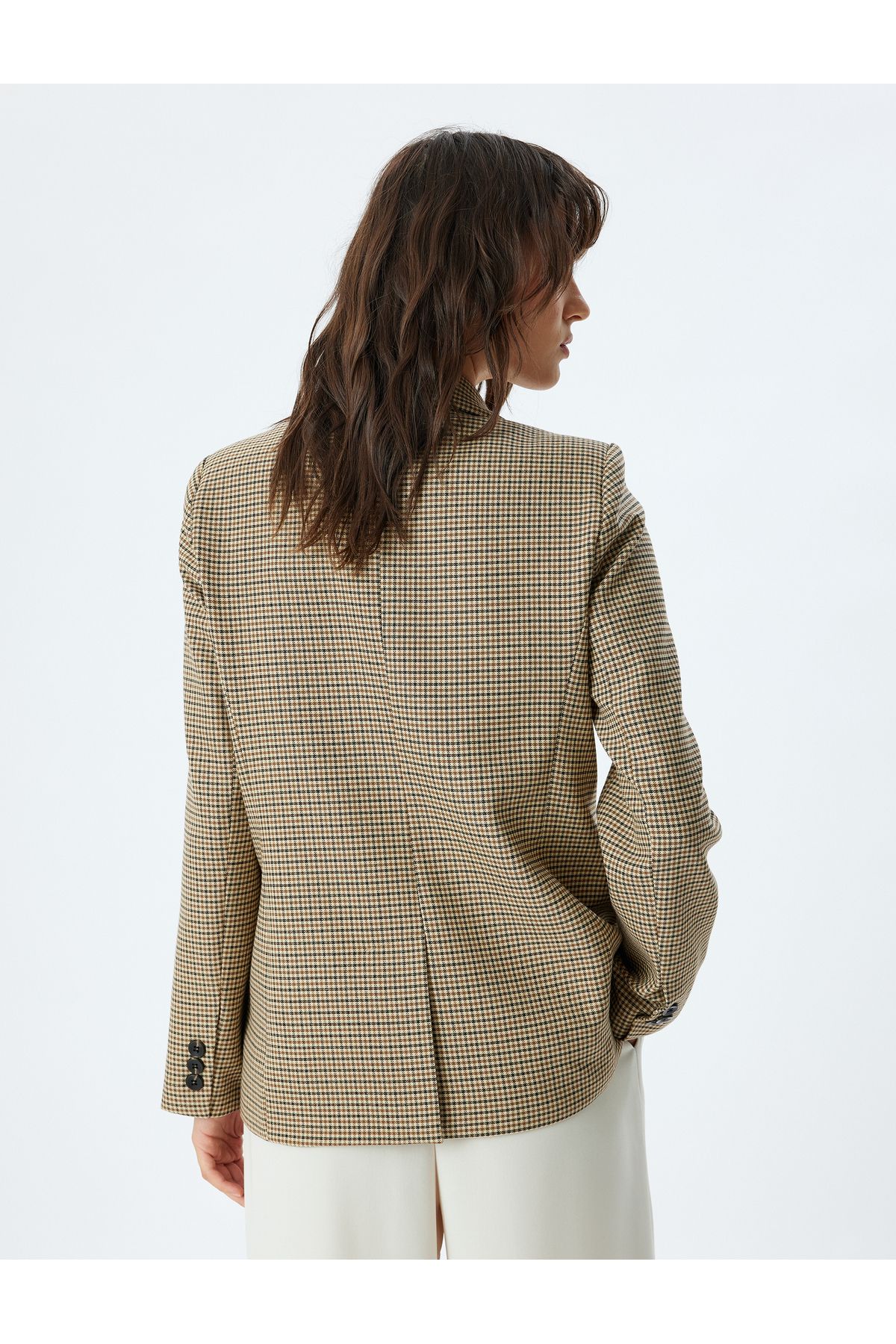 Kruvaze Blazer Ceket Kapaklı Çift Cep Detaylı Regular Fit Kruvaze Blazer Ceket Kapaklı Çift Cep Detaylı Regular Fit