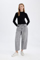 Siyah Fitted Vücuda Oturan Yarım Balıkçı Yaka Modal Basic Düz Uzun Kollu Tişört D8097ax24wn Siyah Fitted Vücuda Oturan Yarım Balıkçı Yaka Modal Basic Düz Uzun Kollu Tişört D8097ax24wn