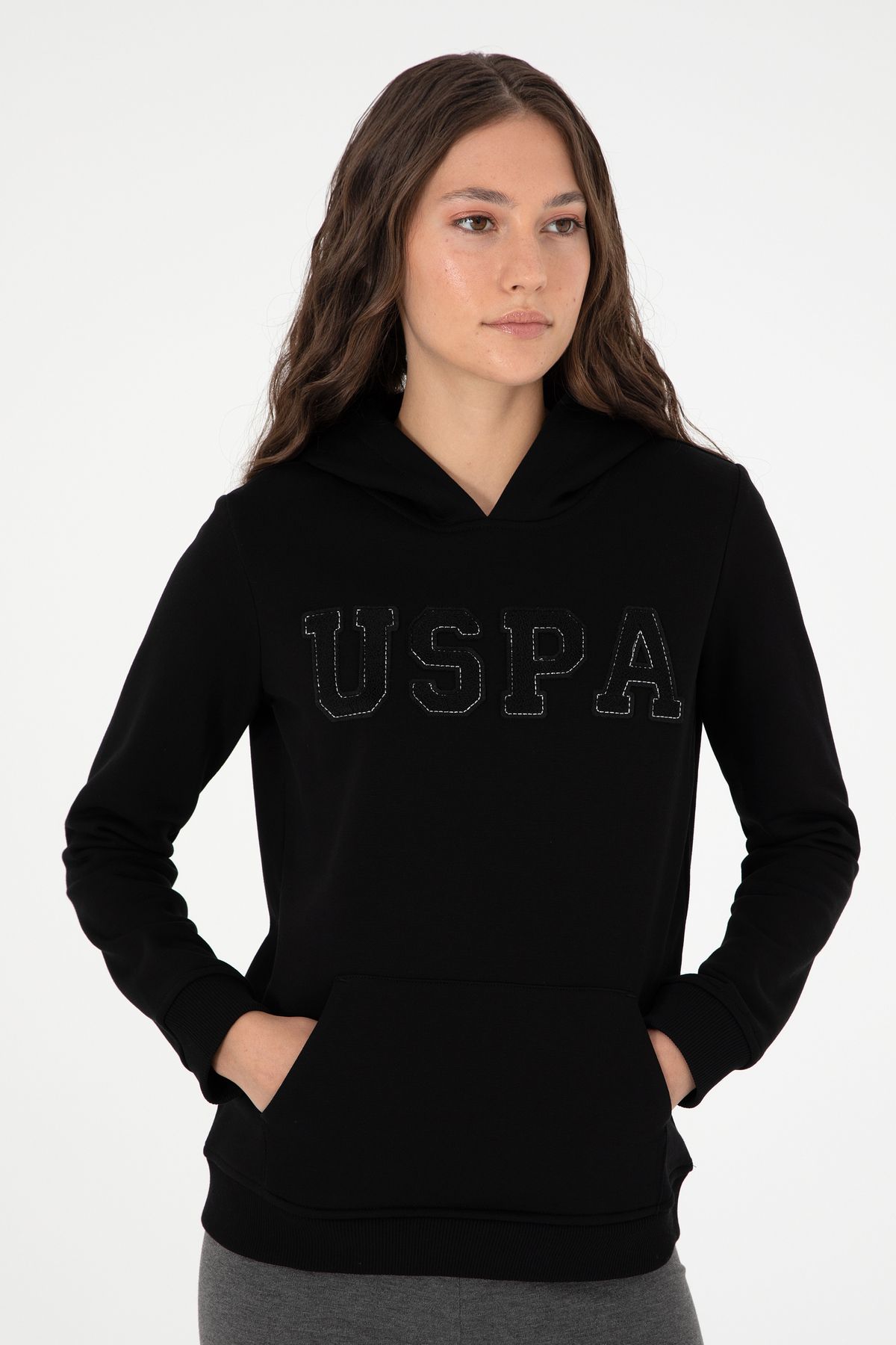 Kadın Siyah Basic Kapüşonlu Sweatshirt 50296931-vr046