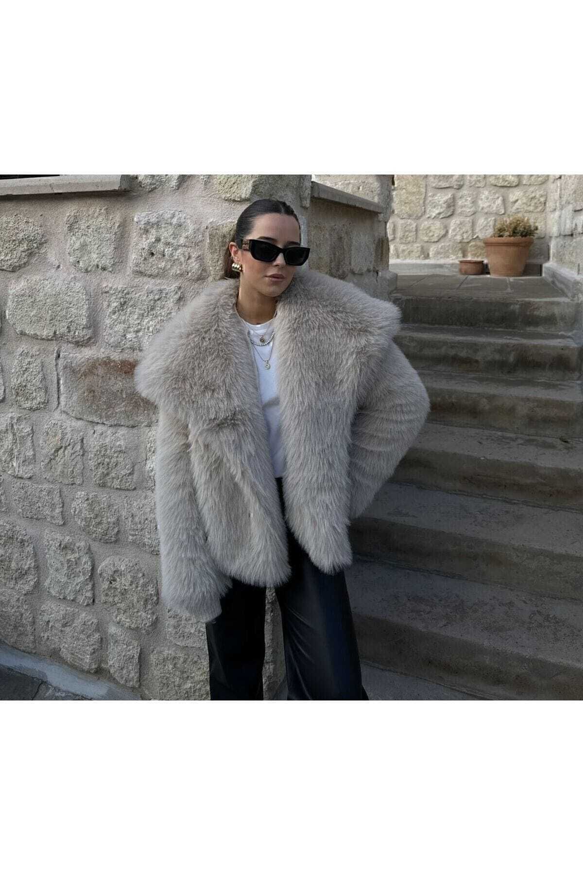 Taş Rengi İçi Astarlı Premium kaliteli  Kürk Taş Rengi İçi Astarlı Premium kaliteli  Kürk
