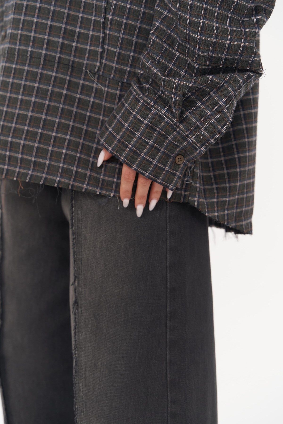 Mai Collection Roan Haki Oversize Unisex Gömlek Mai Collection Roan Haki Oversize Unisex Gömlek