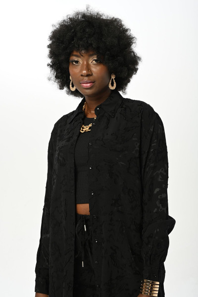 KADIN SİYAH KARIŞIK DESENLİ OVERSİZE GÖMLEK KADIN SİYAH KARIŞIK DESENLİ OVERSİZE GÖMLEK