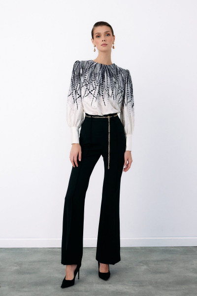 Yaka Tüy Desenli Bluz - BEJ Yaka Tüy Desenli Bluz - BEJ