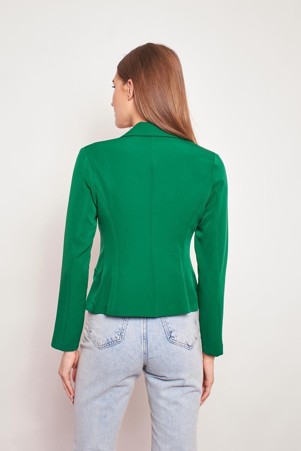 Yakalı Flato Cepli Uzun Kol Pamuklu Kumaş Hafif Likralı Kısa Blazer Ofis Ceket-B.Yeşil Yakalı Flato Cepli Uzun Kol Pamuklu Kumaş Hafif Likralı Kısa Blazer Ofis Ceket-B.Yeşil