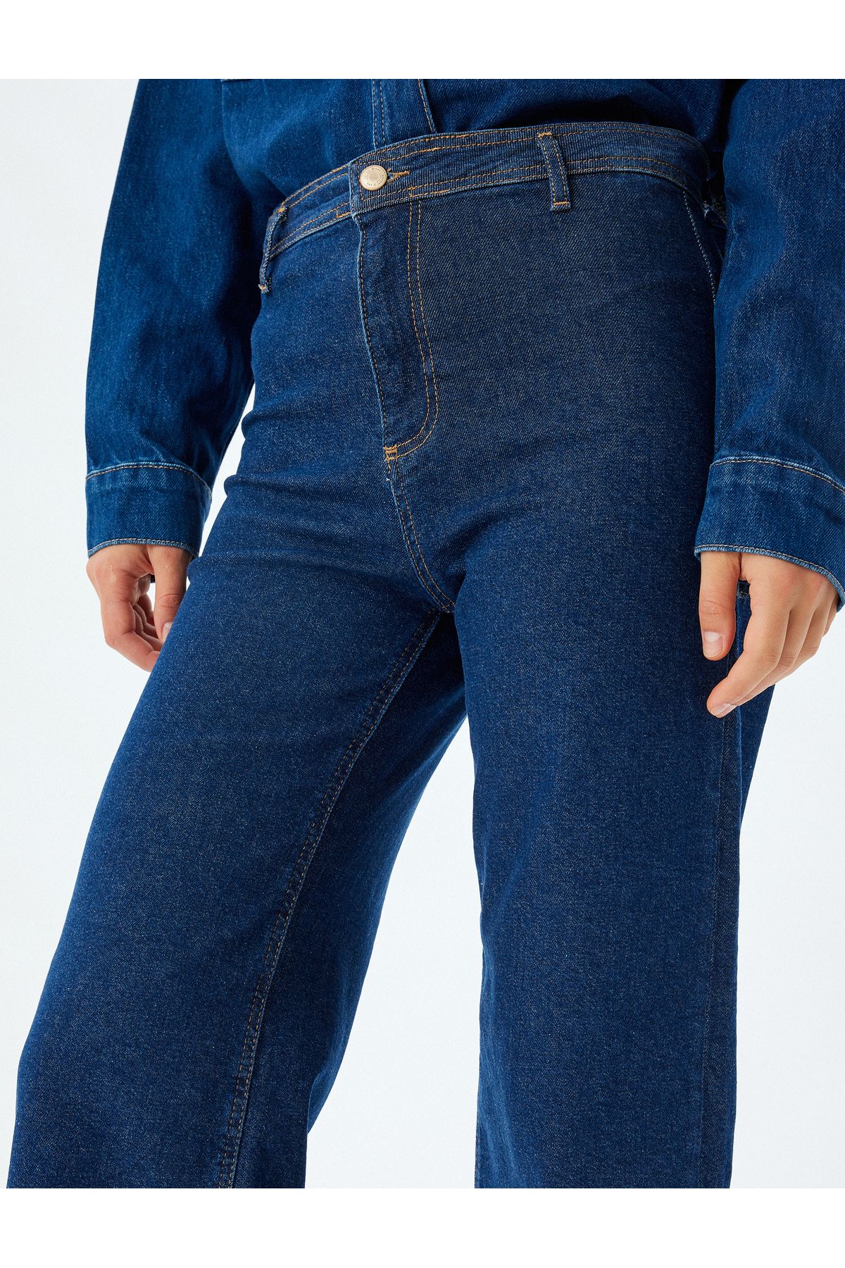Kısa Paça Kot Pantolon Normal Bel Düğmeli Cepli - Culotte Jeans Kısa Paça Kot Pantolon Normal Bel Düğmeli Cepli - Culotte Jeans