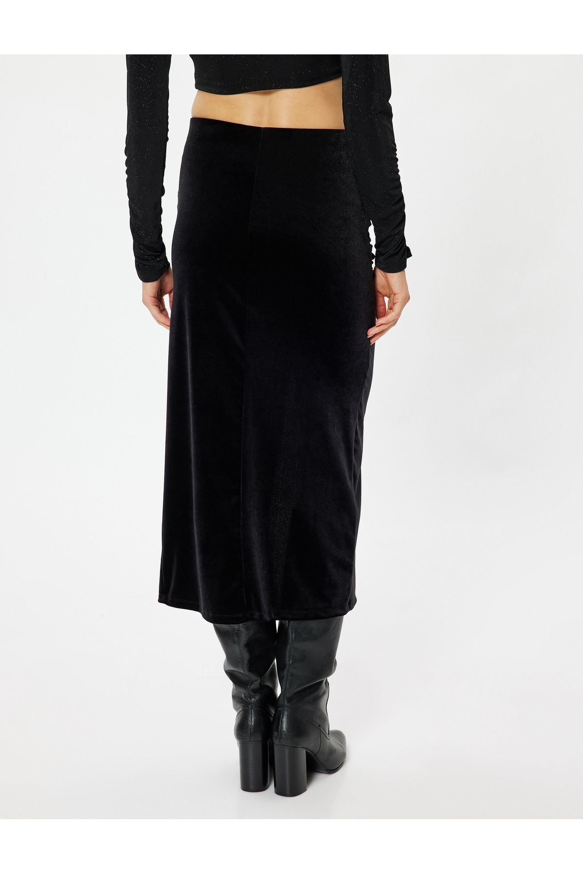 Önden Yırtmaç Detaylı Drapeli Slim Fit Midi Boy Kalem Kadife Etek Önden Yırtmaç Detaylı Drapeli Slim Fit Midi Boy Kalem Kadife Etek