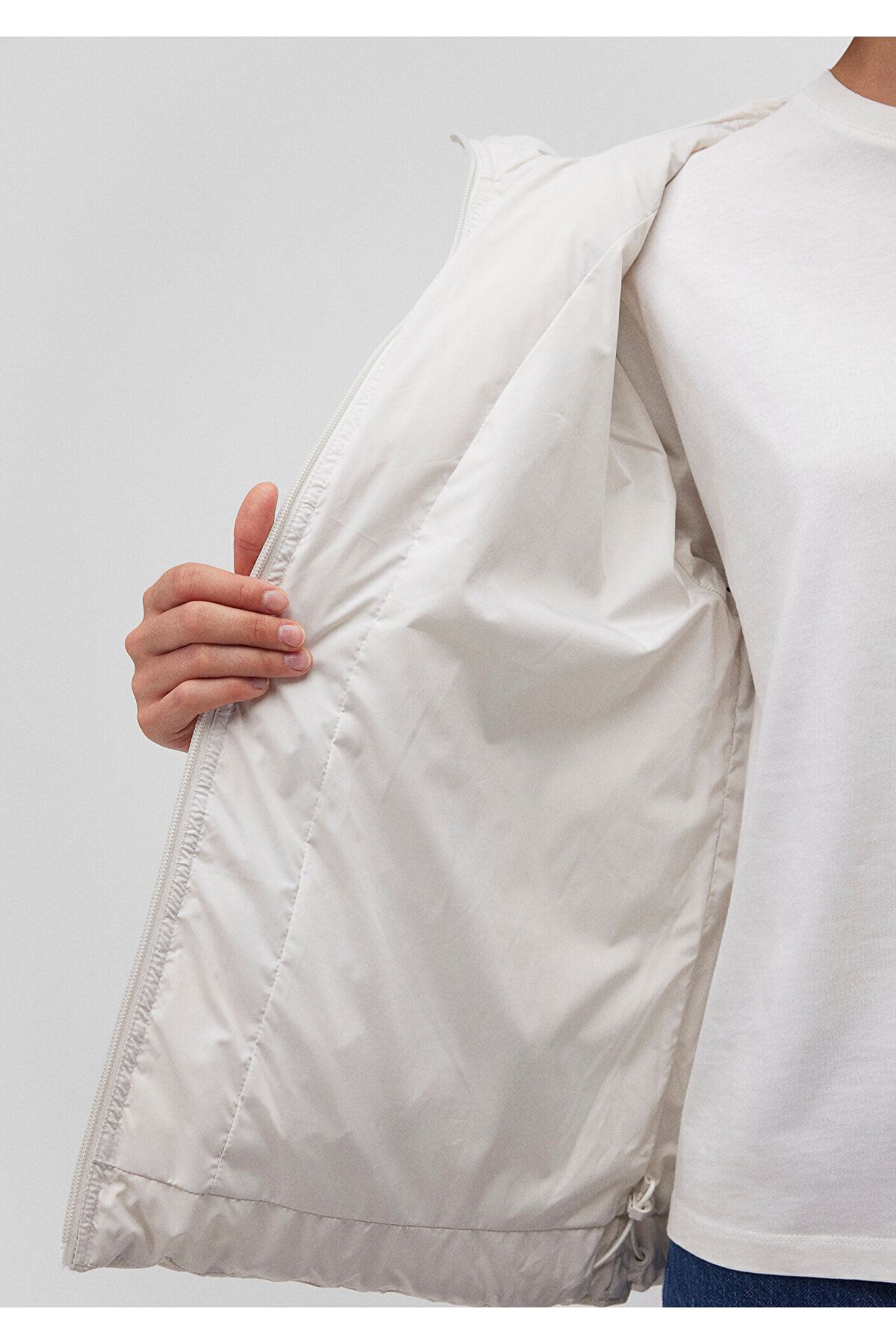 Kapüşonlu Gri Şişme Mont 1110199-83746 Kapüşonlu Gri Şişme Mont 1110199-83746