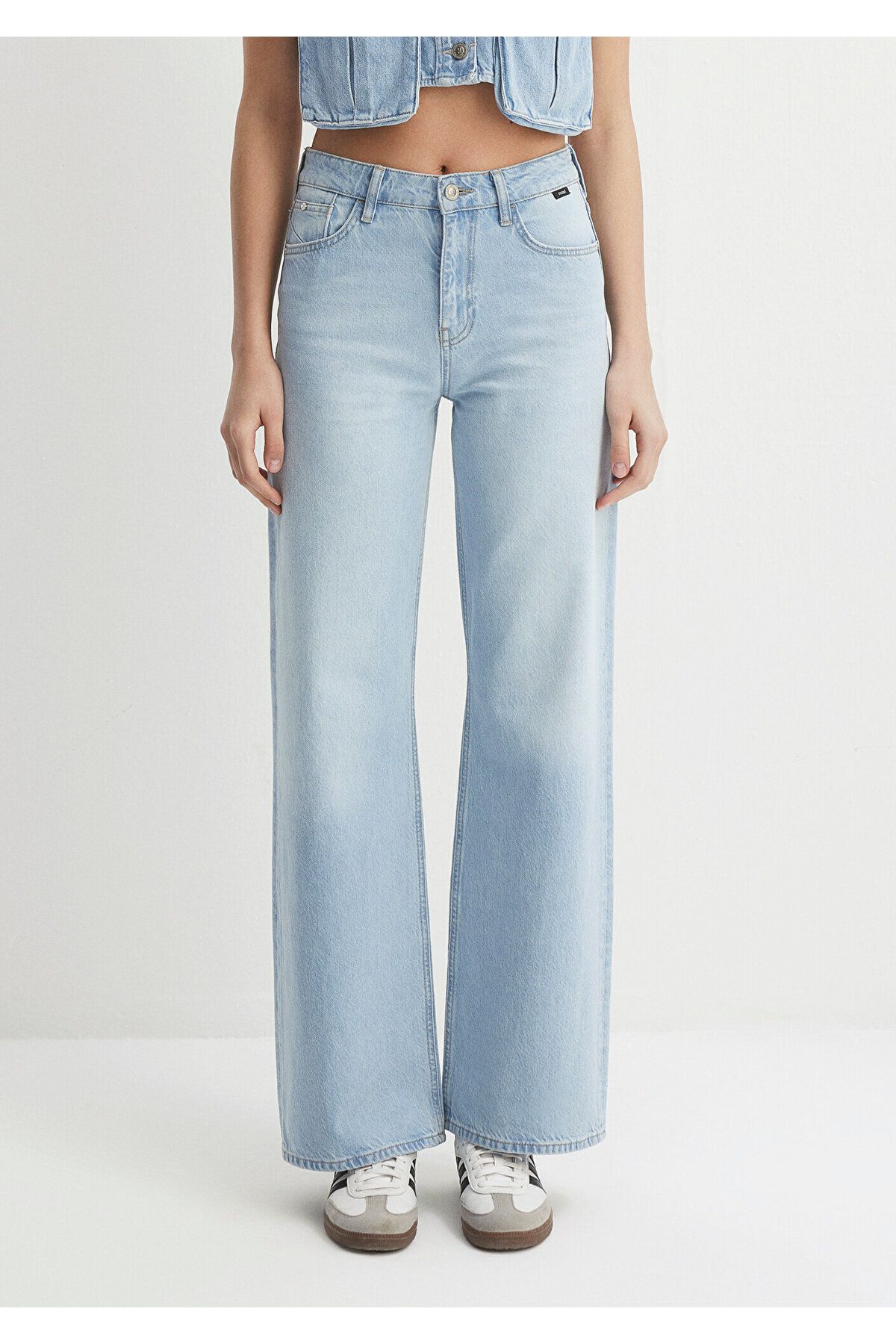 Malibu Kolej Açık Mavi Jean Pantolon 1010152-86465 Malibu Kolej Açık Mavi Jean Pantolon 1010152-86465