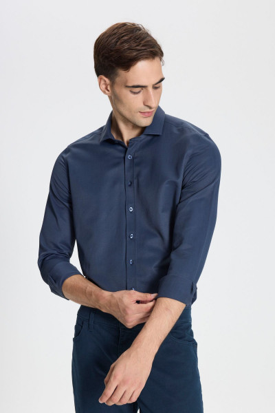 Pamuklu Oxford Slim Fit Dar Kesim Italyan Yaka Armürlü Erkek Lacivert Gömlek Pamuklu Oxford Slim Fit Dar Kesim Italyan Yaka Armürlü Erkek Lacivert Gömlek