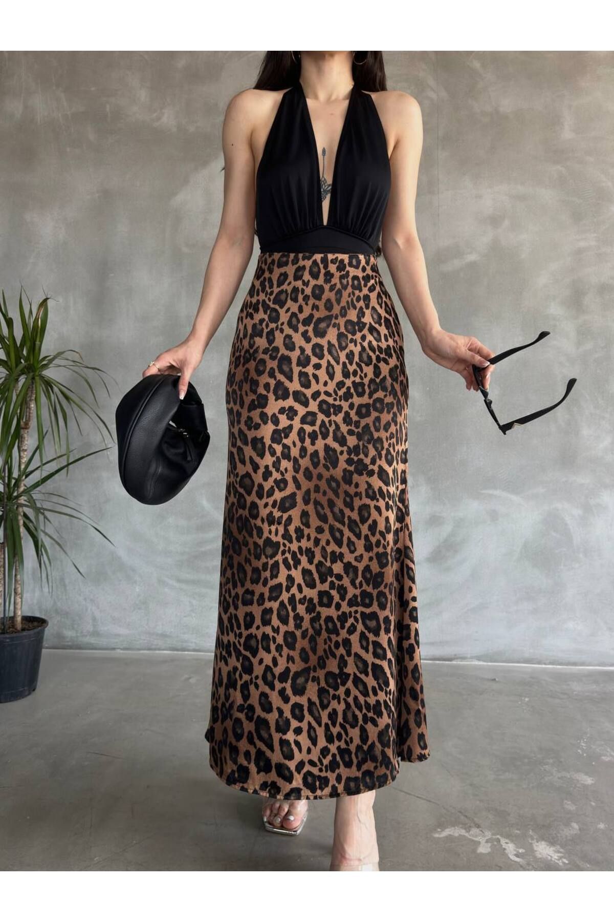 Leopar Uzun Saten Etek Leopar Uzun Saten Etek