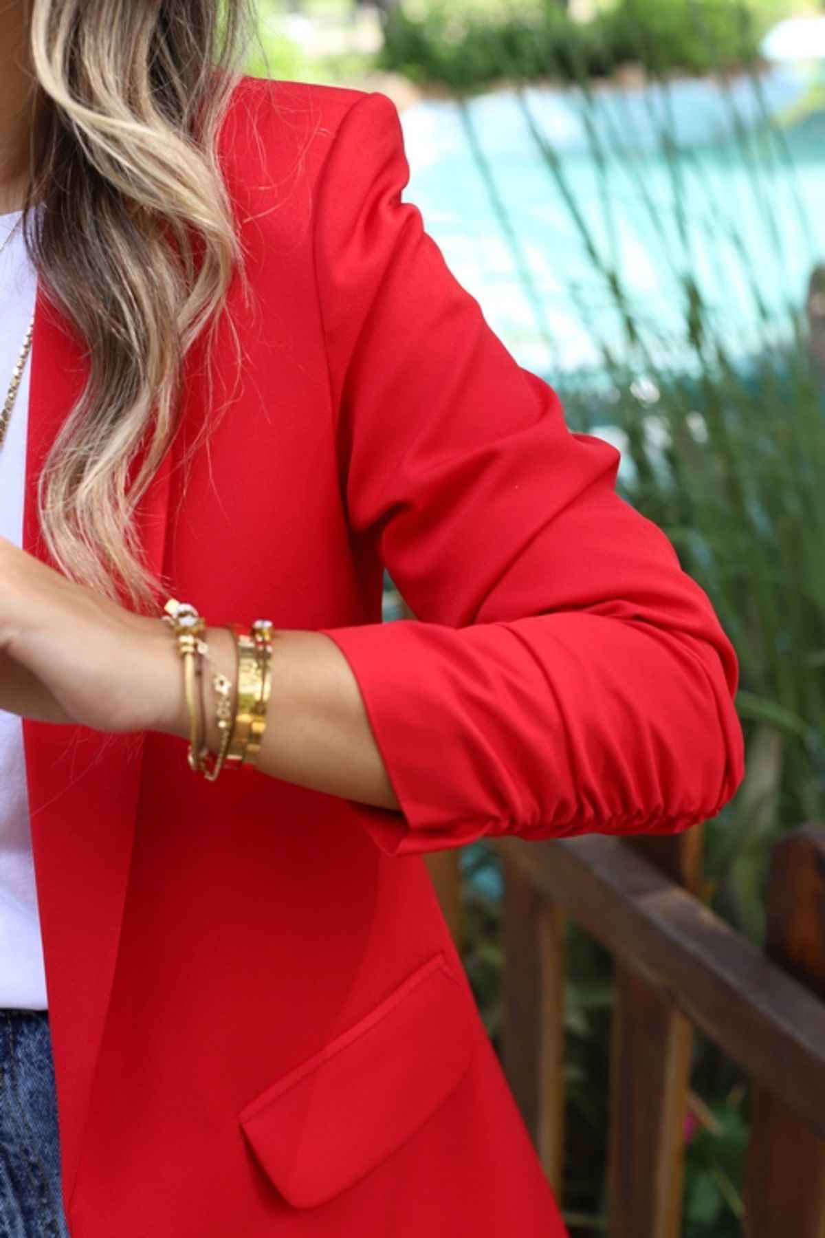 Kırmızı Kol Büzgü Detay Blazer Kırmızı Kol Büzgü Detay Blazer