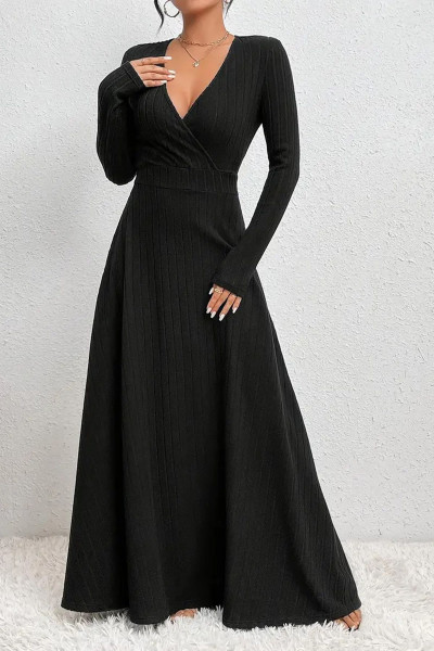 Kadın Siyah V Yaka Belden Kemerli Max  Elbise Kadın Siyah V Yaka Belden Kemerli Max  Elbise