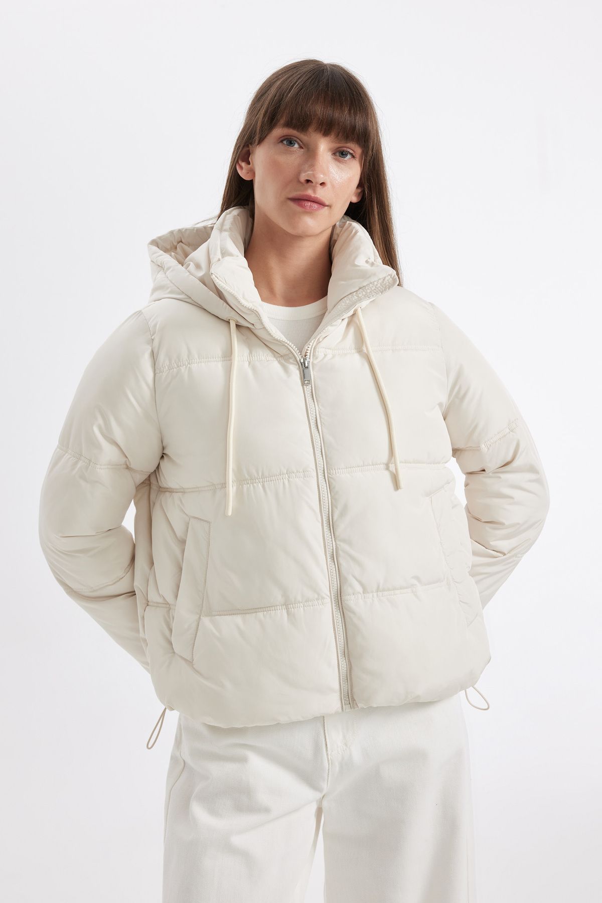 Su Geçirmez Relax Fit Kapüşonlu Dokuma Mont Su Geçirmez Relax Fit Kapüşonlu Dokuma Mont