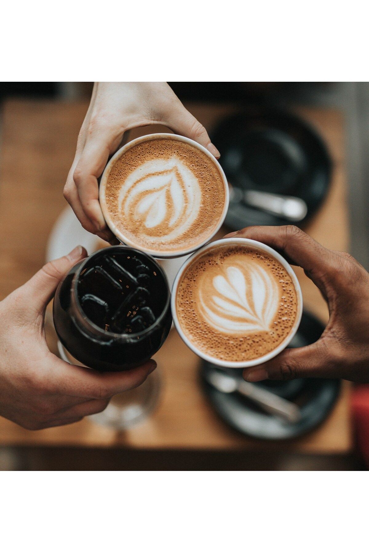 Lxcm-01 Tam Otomatik Kahve Ve Espresso Makinesi, 7 Çeşit Kahve Seçeneği Lxcm-01 Tam Otomatik Kahve Ve Espresso Makinesi, 7 Çeşit Kahve Seçeneği