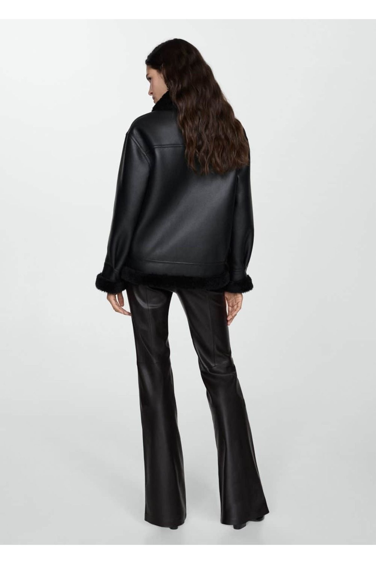 Suni kürk astarlı ceket Suni kürk astarlı ceket