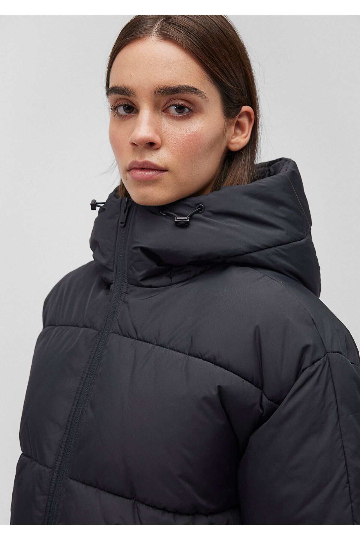 Kapüşonlu Siyah Şişme Mont 1110199-900 Kapüşonlu Siyah Şişme Mont 1110199-900