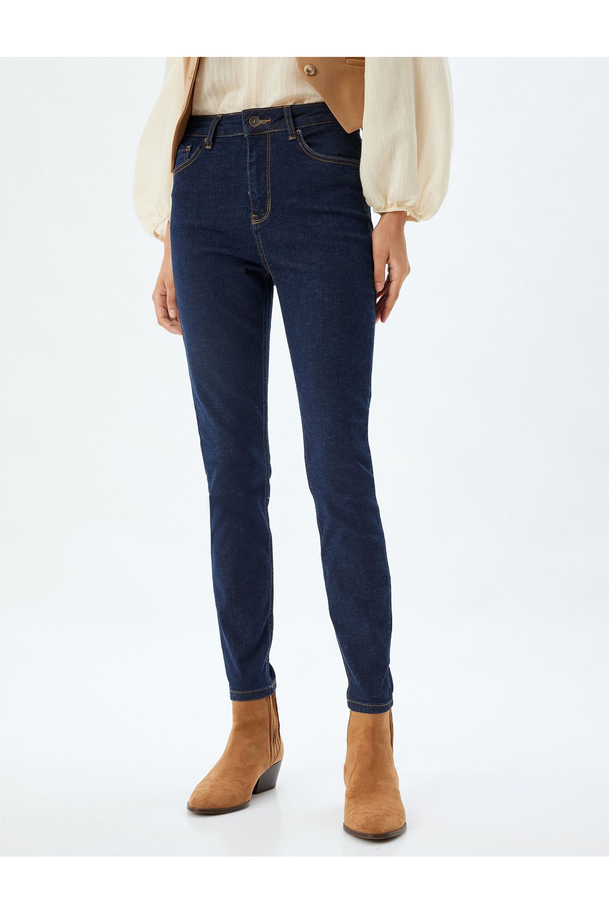 Yüksek Bel Kot Pantolon Düğmeli Dar Kalıp - Skinny Push Up Fit Jean Yüksek Bel Kot Pantolon Düğmeli Dar Kalıp - Skinny Push Up Fit Jean