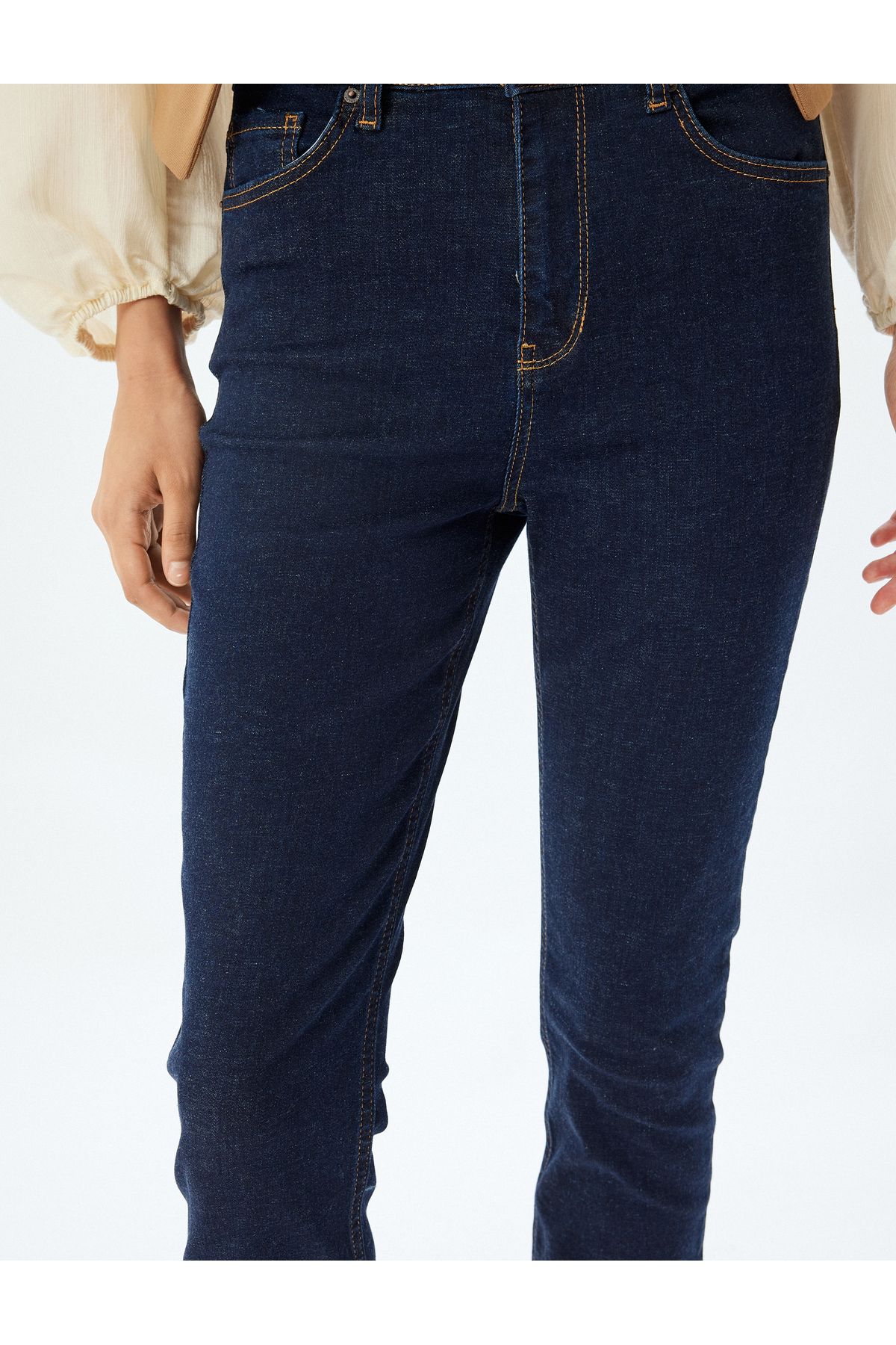 Yüksek Bel Kot Pantolon Düğmeli Dar Kalıp - Skinny Push Up Fit Jean Yüksek Bel Kot Pantolon Düğmeli Dar Kalıp - Skinny Push Up Fit Jean