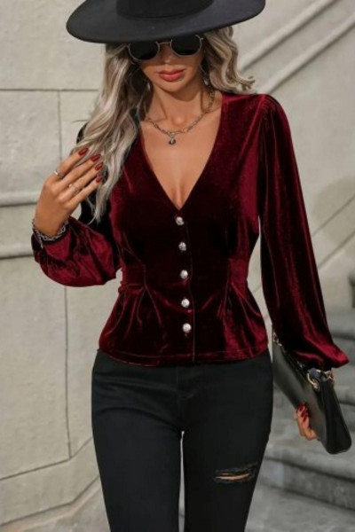 V Yaka Düğmeli Kadife Bluz Bordo V Yaka Düğmeli Kadife Bluz Bordo