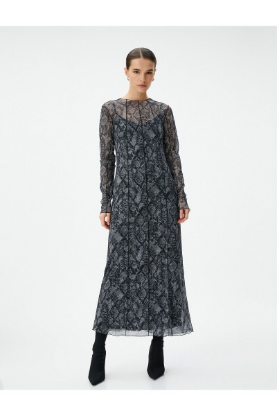 Uzun Elbise Yılan Derisi Desenli Uzun Elbise Yılan Derisi Desenli