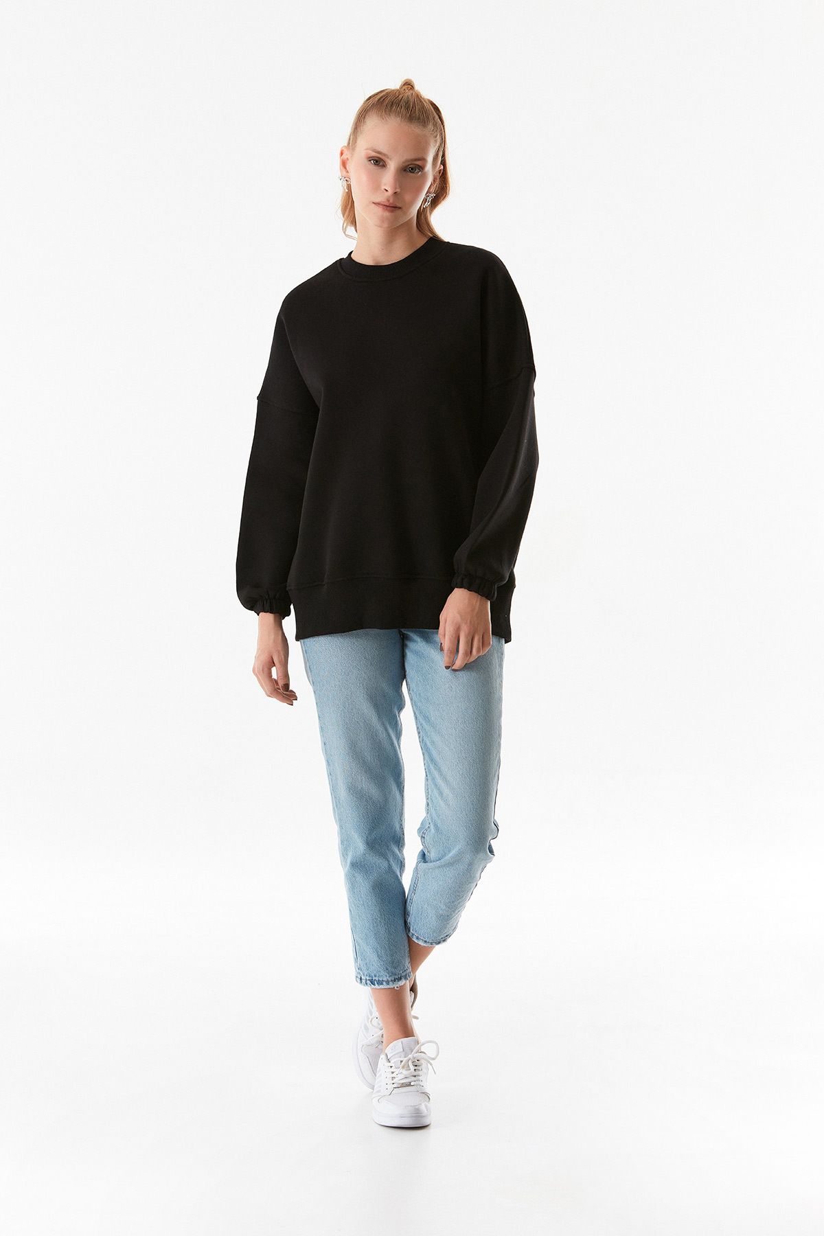 Basic Bisiklet Yaka Oversize Sweatshirt