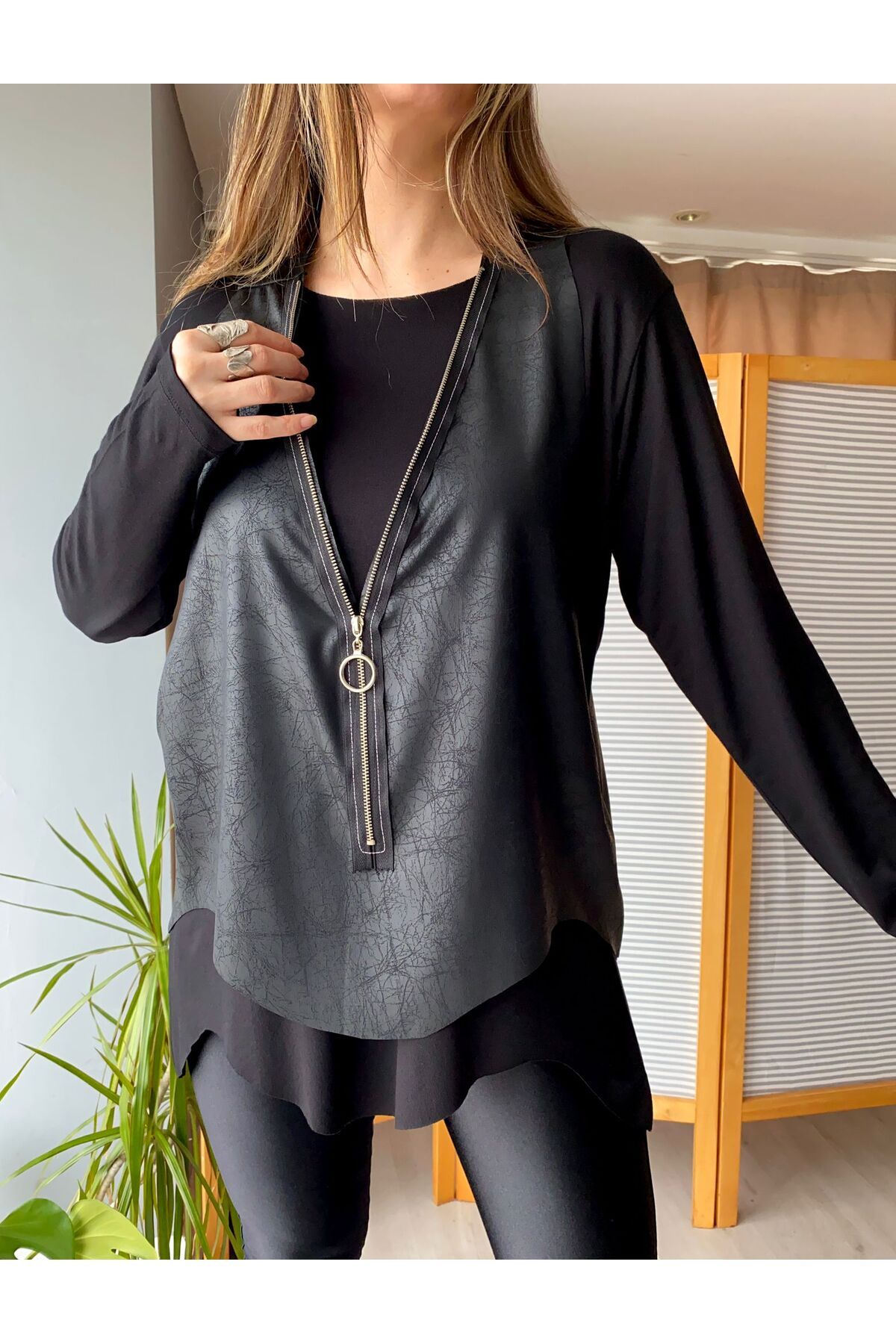 Suni Deri Yelekli İkili Takım Suni Deri Yelekli İkili Takım