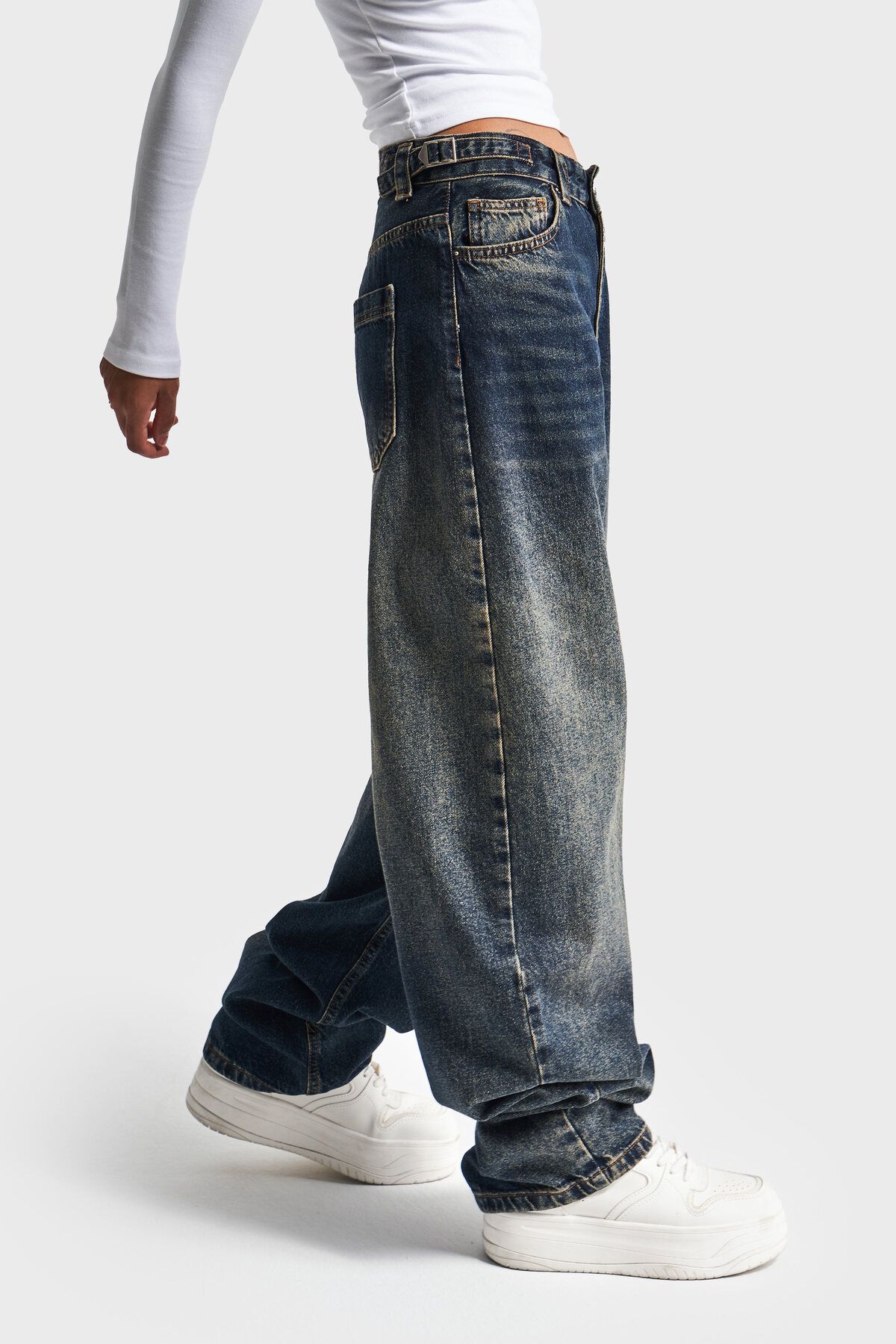 Kadın T.Kot Rengi Süper Baggy Fit Kemer Detaylı Denim Kadın T.Kot Rengi Süper Baggy Fit Kemer Detaylı Denim