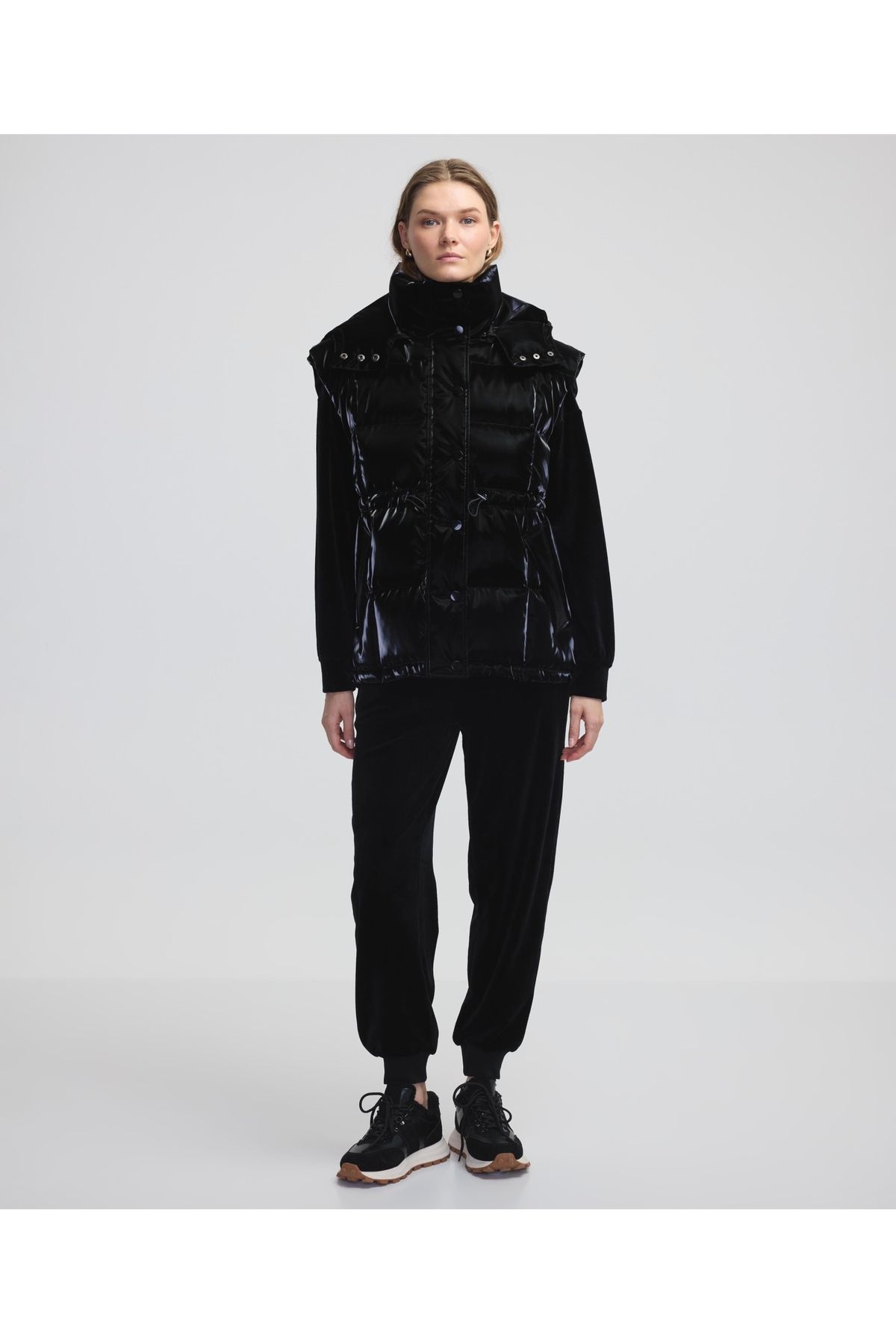 Parlak dokulu şişme yelek Parlak dokulu şişme yelek