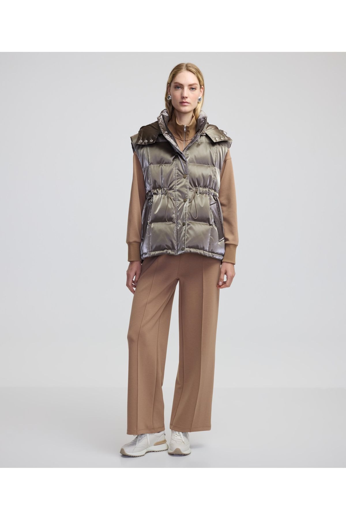 Parlak dokulu şişme yelek Parlak dokulu şişme yelek